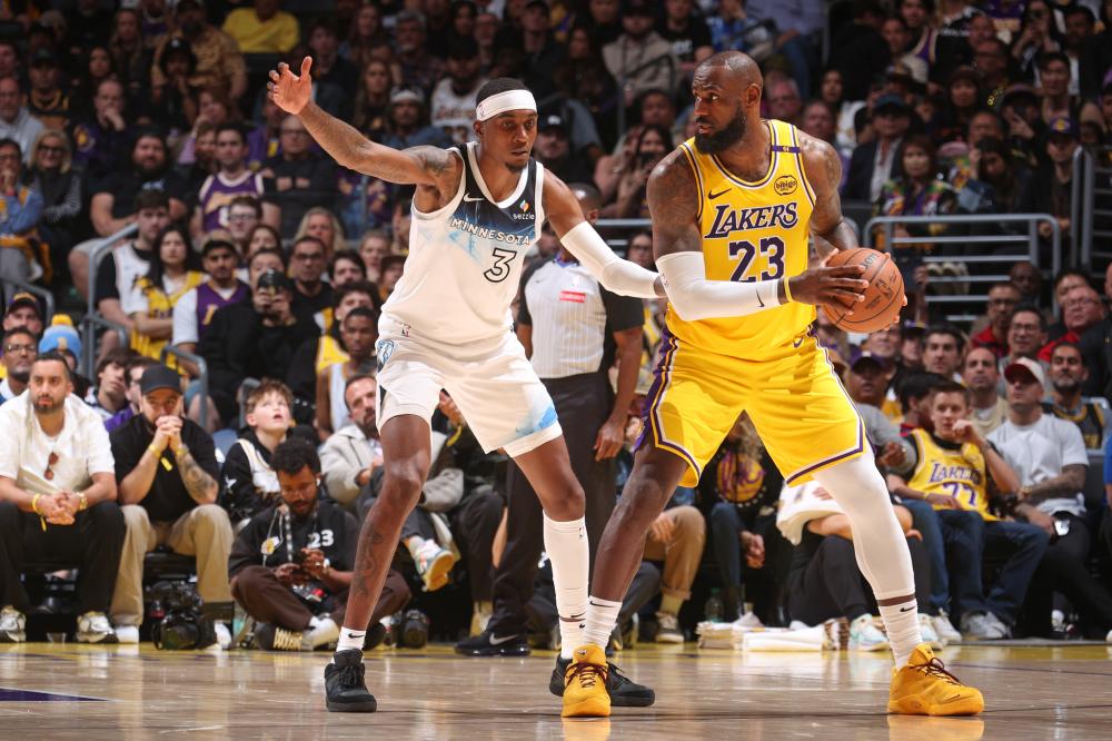 揭示他在比 揭示他在比